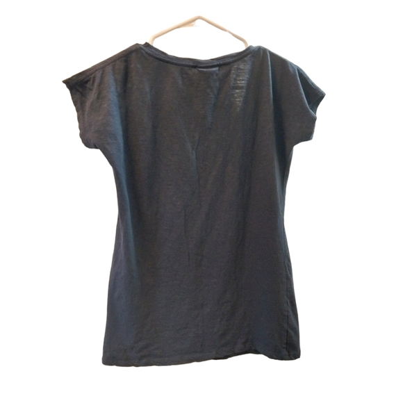 Women's size small Detroit tigers v-neck tshirt - Picture 3 of 4